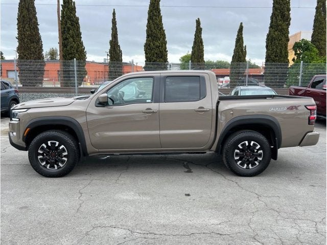 2023 Nissan Frontier Crew Cab PRO-4X Pickup 4D 5 ft