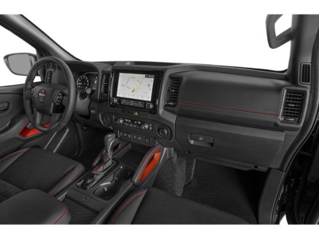 2024 Nissan Frontier Crew Cab PRO-4X Pickup 4D 5 ft