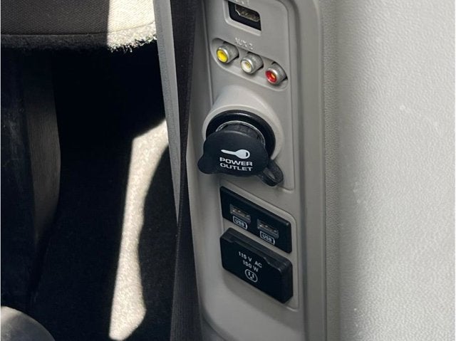 2017 Dodge Grand Caravan Passenger SE Minivan 4D