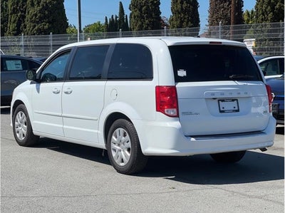 2017 Dodge Grand Caravan Passenger SE Minivan 4D