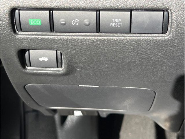 2023 Nissan Sentra SV Sedan 4D