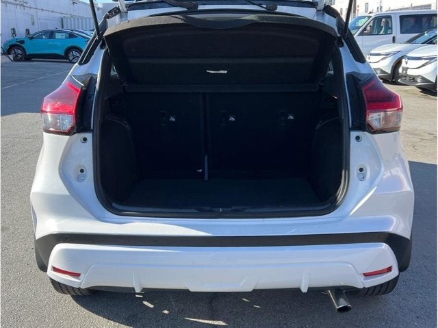 2021 Nissan Kicks SR Sport Utility 4D