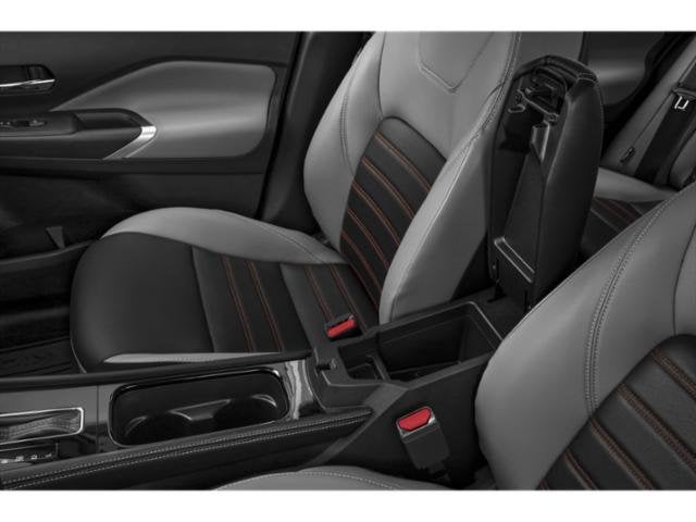 2023 Nissan Kicks SR Sport Utility 4D
