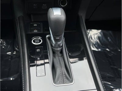 2023 Nissan Kicks SR Sport Utility 4D