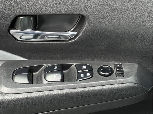 2023 Nissan Kicks SR Sport Utility 4D