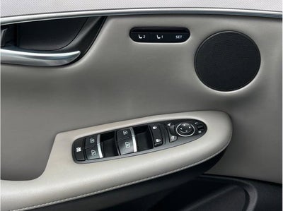 2023 INFINITI QX50 LUXE Sport Utility 4D