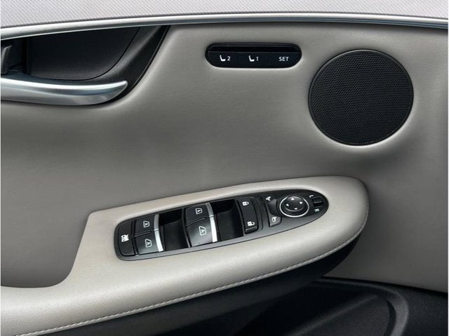 2023 INFINITI QX50 LUXE Sport Utility 4D