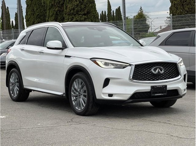2023 INFINITI QX50 LUXE Sport Utility 4D