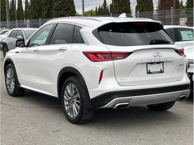 2023 INFINITI QX50 LUXE Sport Utility 4D