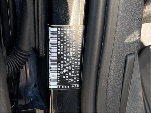 2017 Volkswagen Beetle 1.8T Classic Hatchback 2D