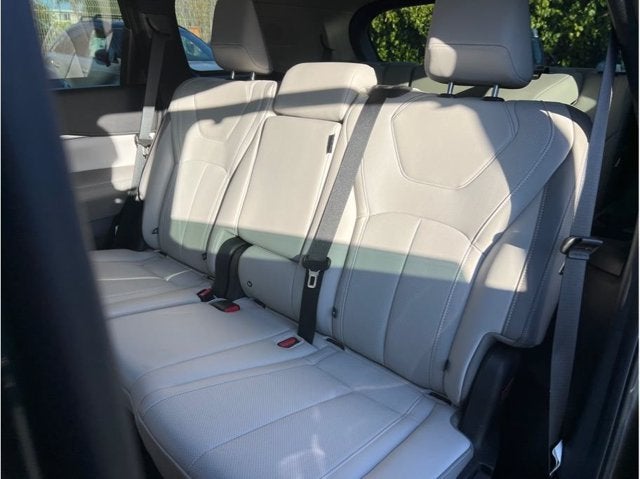 2026 INFINITI QX60 LUXE Sport Utility 4D