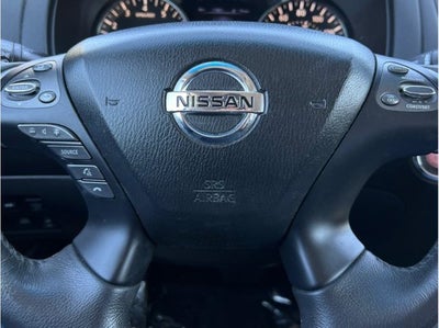 2015 Nissan Pathfinder SL Sport Utility 4D