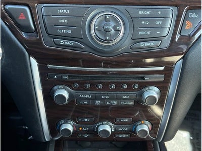 2015 Nissan Pathfinder SL Sport Utility 4D