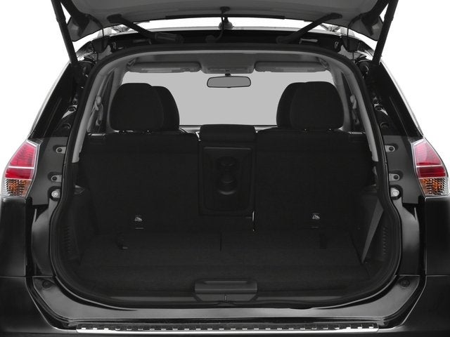 2016 Nissan Rogue SV Sport Utility 4D