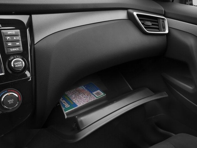 2016 Nissan Rogue SV Sport Utility 4D