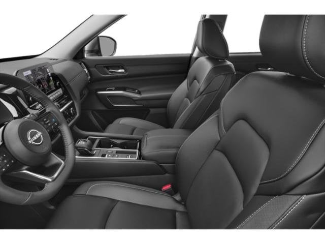 2025 Nissan Pathfinder SL Sport Utility 4D
