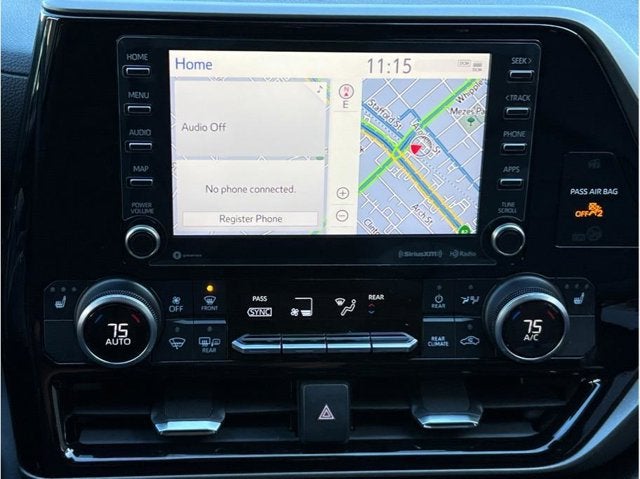 2021 Toyota Highlander XLE Sport Utility 4D