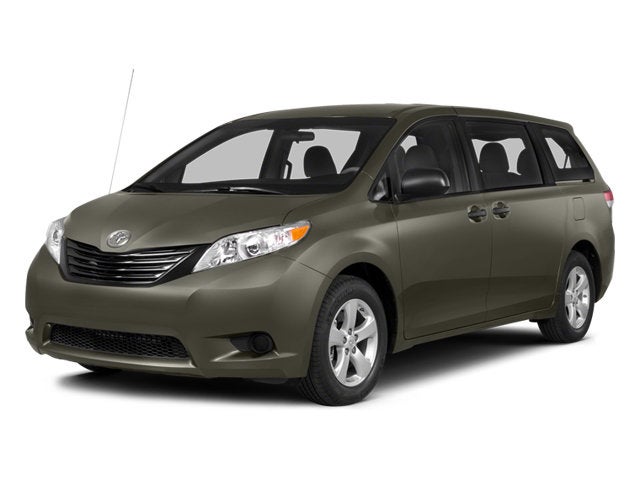 2014 Toyota Sienna XLE Minivan 4D