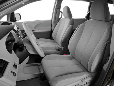 2014 Toyota Sienna XLE Minivan 4D