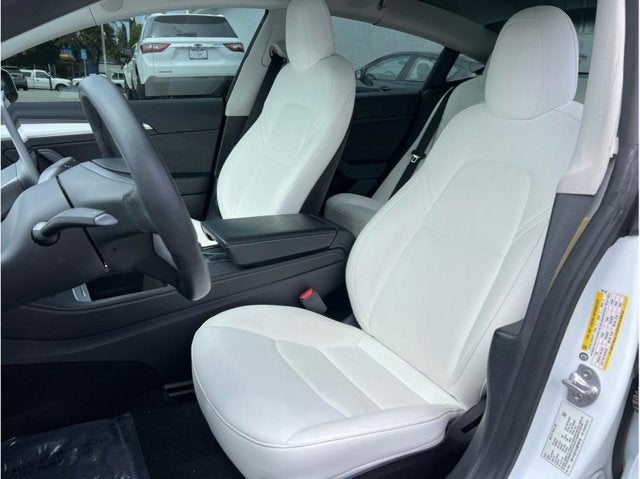 2021 Tesla Model 3 Standard Range Plus Sedan 4D