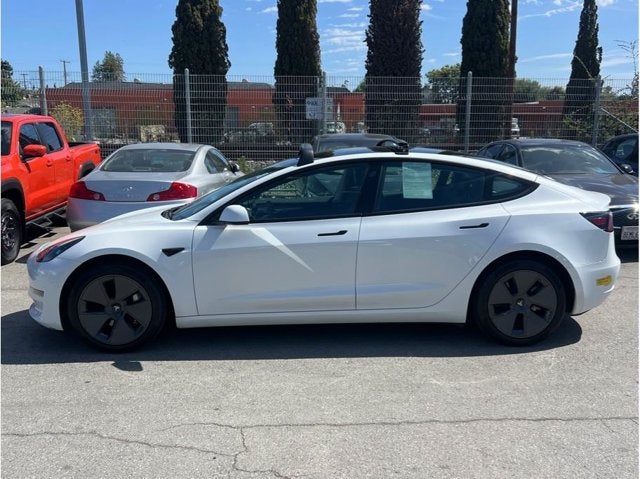 2022 Tesla Model 3 Long Range Sedan 4D