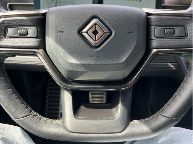 2024 Rivian R1S Dual Large Sport Utility 4D