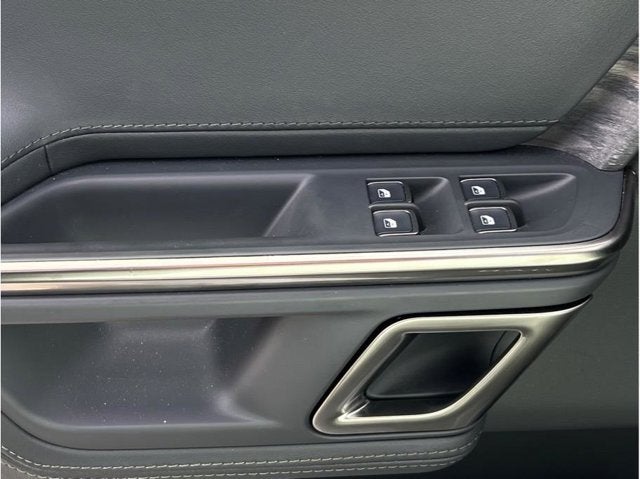 2024 Rivian R1S Dual Large Sport Utility 4D