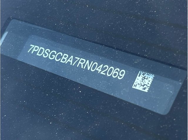 2024 Rivian R1S Dual Large Sport Utility 4D