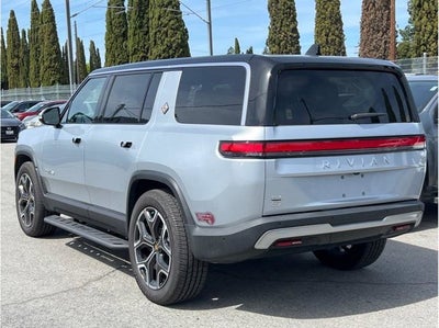 2024 Rivian R1S Dual Large Sport Utility 4D