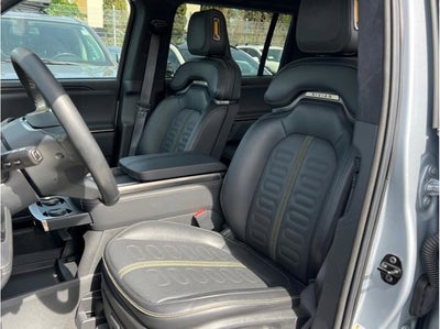 2024 Rivian R1S Dual Large Sport Utility 4D