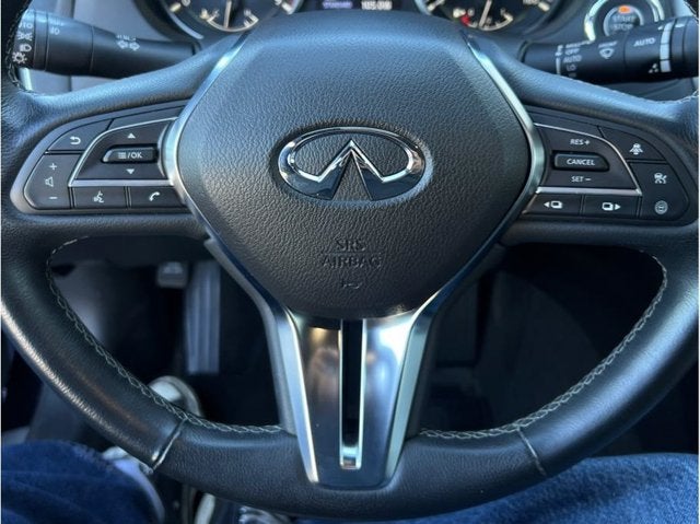 2022 INFINITI Q60 LUXE Coupe 2D