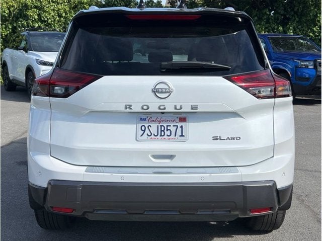 2025 Nissan Rogue SL Sport Utility 4D