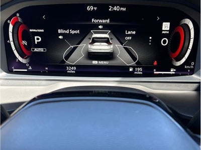 2025 Nissan Rogue Platinum Sport Utility 4D