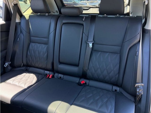 2025 Nissan Rogue Platinum Sport Utility 4D