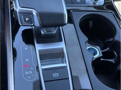 2025 Audi Q7 55 TFSI Premium Plus Sport Utility 4D