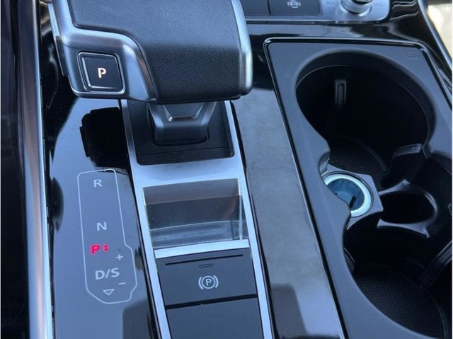 2025 Audi Q7 55 TFSI Premium Plus Sport Utility 4D