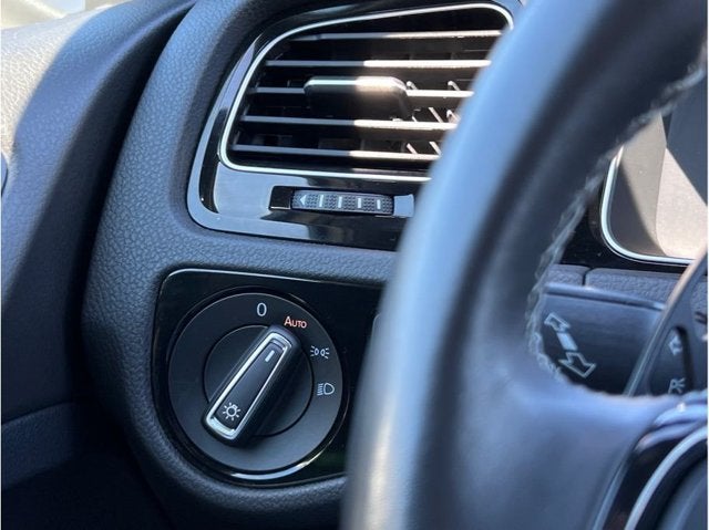 2018 Volkswagen Golf R Hatchback Sedan 4D