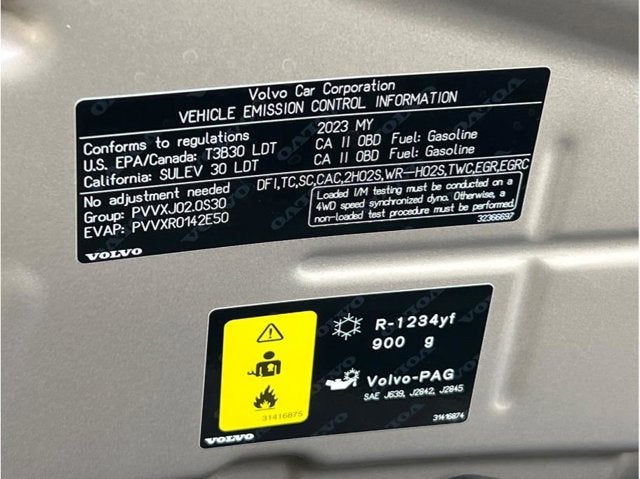 2023 Volvo XC90 B6 Plus Bright Theme Sport Utility 4D