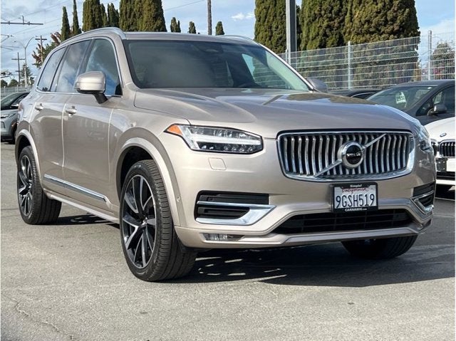 2023 Volvo XC90 B6 Plus Bright Theme Sport Utility 4D