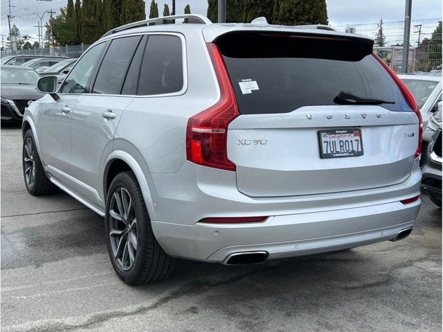 2016 Volvo XC90 T6 Momentum Sport Utility 4D