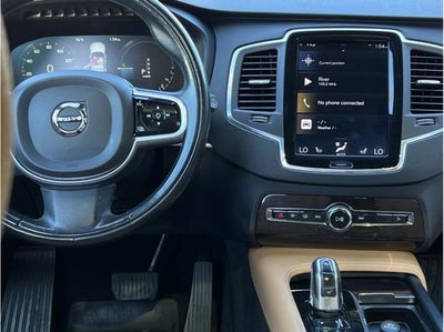 2019 Volvo XC90 T8 Momentum Sport Utility 4D