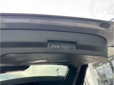 2022 Ford Explorer ST-Line Sport Utility 4D