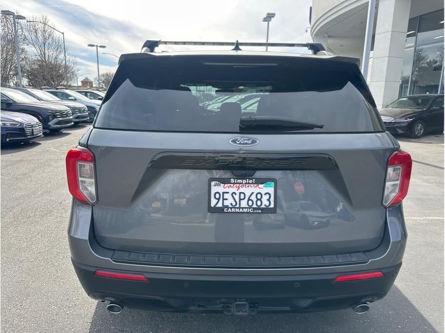 2022 Ford Explorer ST-Line Sport Utility 4D