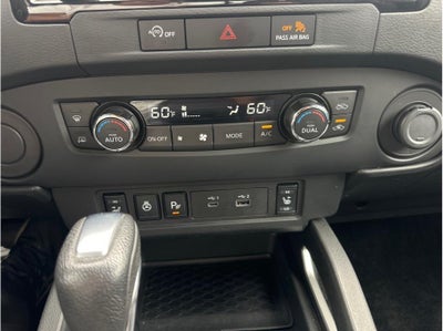 2023 Nissan Frontier Crew Cab SV (2023.25) Pickup 4D 5 ft