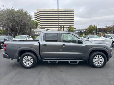2023 Nissan Frontier Crew Cab SV (2023.25) Pickup 4D 5 ft