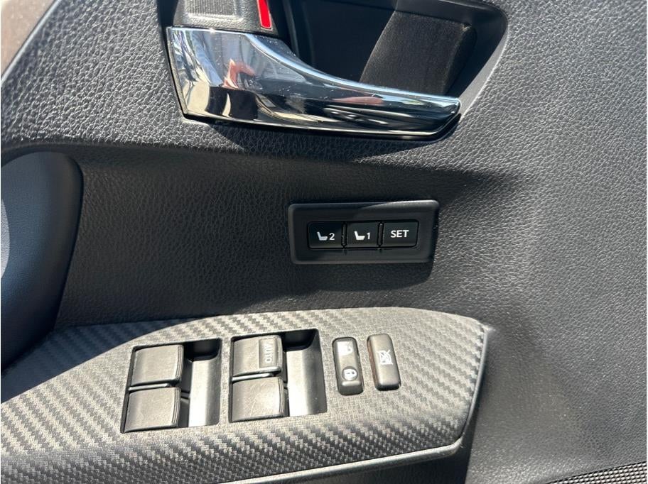 2014 Toyota RAV4 Limited Sport Utility 4D