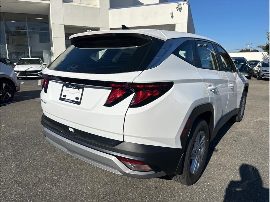 2026 Hyundai Tucson SE FWD