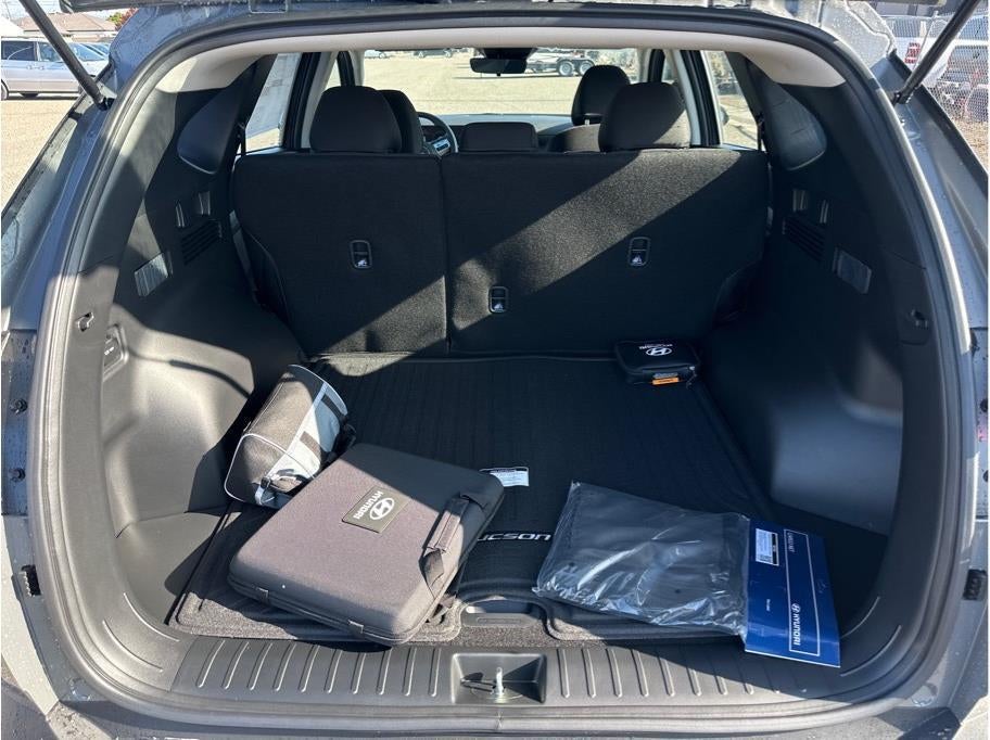 2026 Hyundai Tucson SE FWD