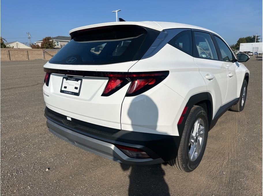 2026 Hyundai Tucson SE