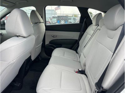 2026 Hyundai Tucson SE FWD